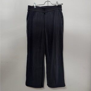 lululemon athletica Softstreme High-Rise Straight-Leg Cropped Pant